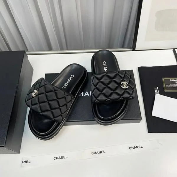 Premium Black Quilted Flip Flops with Box Carry Bag - 1077